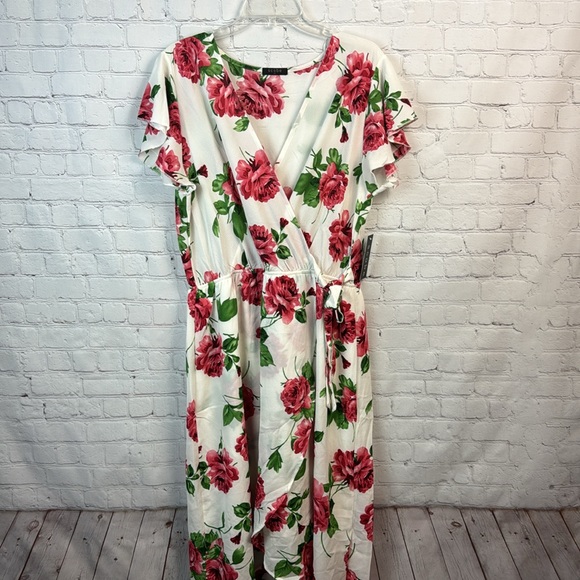 1X 2X 3X Ivory & Red Rose Wrap High Low Maxi Dress Plus Size - Picture 3 of 7